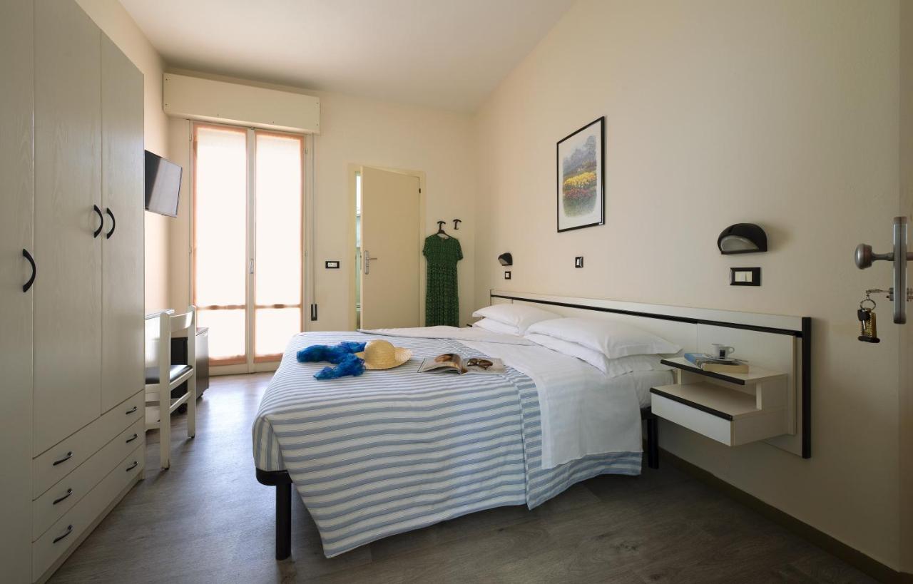 צ'סנטיקו Hotel Baltic מראה חיצוני תמונה