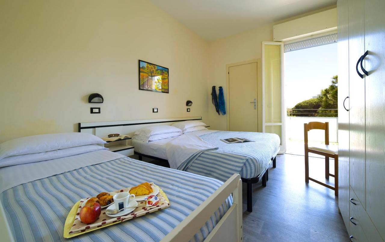 צ'סנטיקו Hotel Baltic מראה חיצוני תמונה