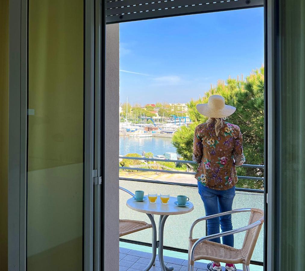 צ'סנטיקו Hotel Baltic מראה חיצוני תמונה